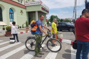 Tânărul care vrea să salveze Cabana Leaota a plecat la muncă în străinătate pentru a-şi susţine proiectul