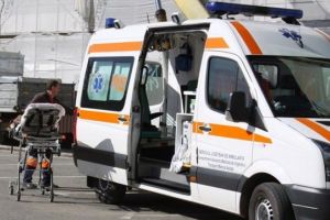 Copil lovit de masina, la Strejnic