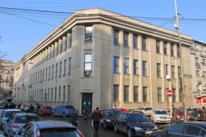 Palatul Telefoanelor, cladire-simbol a Ploiestiului, a fost scos la vanzare. Vezi aici pretul