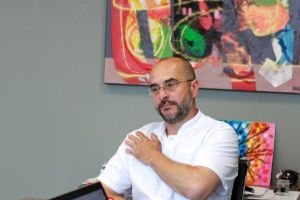 Sistem de resincronizare cardiacă din lume implantat pentru prima dată în România la Clinicco