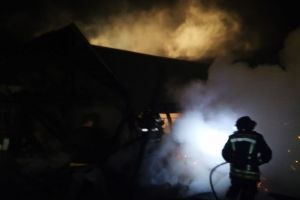 Incendiu la Jelna (FOTO)