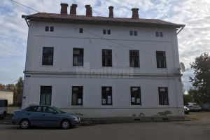 Autogările din Siret şi Solca au fost scoase la vânzare