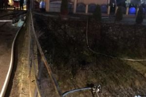 INCENDIUL S-A EXTINS DE LA ANEXĂ LA LOCUINŢĂ