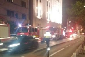 ALERTĂ în BUCUREȘTI! 20 de MAȘINI de POMPIERI au ajuns la faţa locului