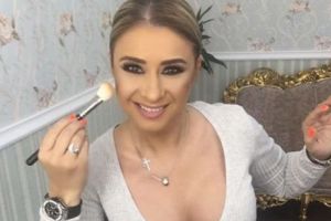 Anamaria Prodan a fost surprinsă în IPOSTAZE extrem de SEXY. Fotografiile au ÎNCINS internetul