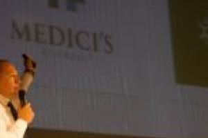 Se poate şi la noi! Gata cu umilinţele, indiferenţa şi plicul în buzunarul doctorului!