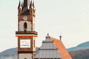 Bistriţa îmbracă straie de sărbătoare. Cum va fi împodobită Biserica Evanghelică