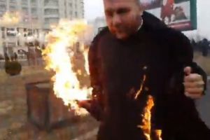 Antena 3 a filmat momentul in care si-a dat foc preotul de la Constanta