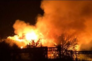 Casă, din judeţul Constanţa, distrusă de un incendiu devastator. Victime, o bătrână carbonizată, soţul, la spital cu arsuri grave