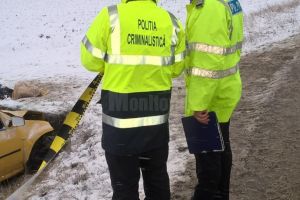 O femeie care traversa neregulamentar a fost călcată de o maşină