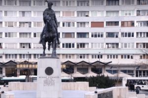 Piaţa Mihai Viteazul, pregătită pentru Centenar (VIDEO)