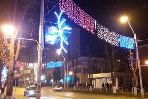 Albastru, galben şi roşu, de Crăciun, la Hunedoara