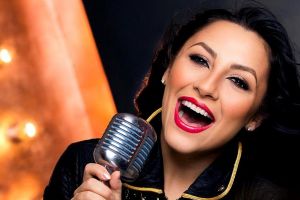 S-A AFLAT ADEVĂRUL! CE STUDII ARE, DE FAPT, ANDRA MĂRUȚĂ