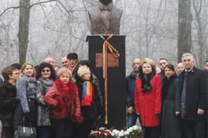 Un nou bust pe Aleea făuritorilor Marii Uniri, din Parcul 