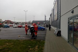 Desfăşurare de forţe la un magazin din Odorheiu Secuiesc