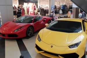 Două JUCĂRII de 500 000 euro, la Piteşti Mall