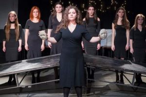 „Mede/ea sau Despre fericirea conjugală” de Roxana Marian, la Teatrul Studio