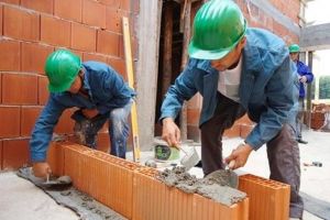 Primăria Topliţa angajează muncitor calificat – zidar-pietrar sau rosar-tencuitor