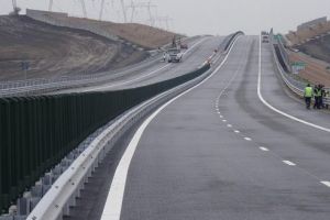 VIDEO: La volan pe autostradă, pe tronsonul Ungheni – Iernut!