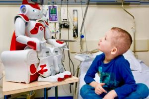 Veste buna pentru copii cu autism: NAO, robotul umanoid va ajunge dupa sarbatori la Constanta