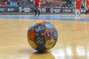 În sfârşit, o nouă victorie în deplasare pentru handbalişti!