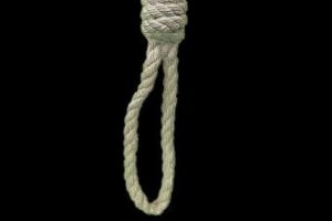 Făgărăşan găsit spânzurat în propria locuinţă