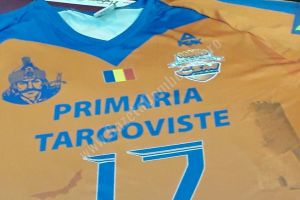 Imaginea unui mare domnitor imprimată pe tricourile CSM-ului înaintea unui meci cu  Galatasaray Istanbul