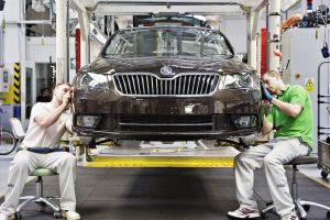 România, ’’ţintă’’ pentru o fabrică Skoda – Sibiul pe lista grupului Volkswagen