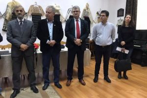 Ionel Scăunaşu a vernisat expoziţia „Anotimpuri”, în prezenţa oficialităţilor