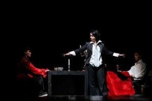 „Luceafărul” şi „Veethoven... făi!” - poftiţi la teatru de 1 decembrie!