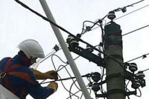 Mai multe străzi din Braşov şi Predeal rămân fără curent electric