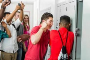 Fenomenul de BULLYING analizat de cercetătorii de la UBB Cluj