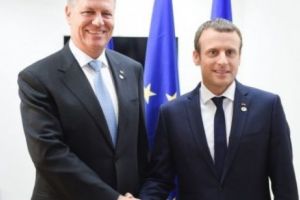 Întâlnire CRUCIALĂ! Ce i-a spus Macron lui Iohannis