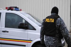 Indivizi prinşi de BCCOT pentru trafic de minori, la Timişoara