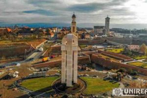FOTO, VIDEO: Monumentul Marii Uniri, Parcul Unirii şi Podul Unirii pe „ultima sută de metri”, cu 4 zile înainte de 1 Decembrie