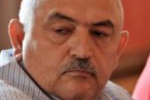 Asistentele medicale mătură WC-urile spitalului din Moldova Nouă! Le-a văzut pesedistul Stanoevici!