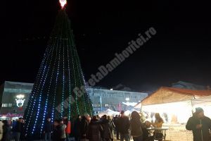TÂRGOVIȘTE: Moş Crăciun va sosi pe 14 decembrie. Programul evenimentelor în perioada 1 – 21 decembrie