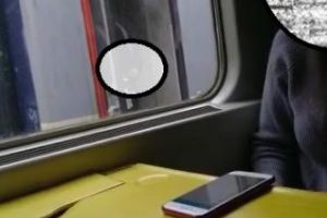 Un bărbat se masturba în tren, în Gara Cluj, uitându-se la studente - FOTO