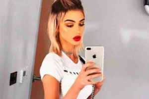 SEX în direct, pe o reţea de socializare după ce a uitat deschisă camera laptopului (VIDEO)