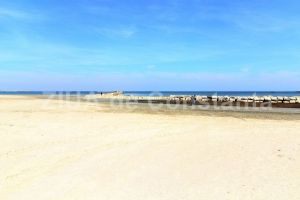 Plaja turistica, amenajata de Doxalora SRL in Mamaia