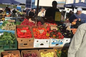 Piaţa ţărănească de la Sala Transilvania, închisă pe 1 Decembrie