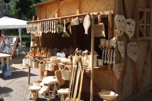 Târg de Sfântul Andrei: de la obiecte decorative la produse culinare tradiţionale