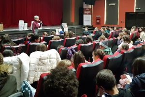 La Moineşti se învaţă ABC-ul colectării selective a deşeurilor