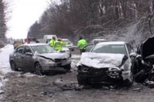 Dezastru pe străzi! 11 accidente rutiere au avut loc unul după altul.