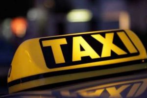Taximetriştii din Alexandria cresc preţurile