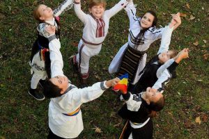 Au fost desemnaţi câştigătorii concursului de fotografie dedicat Centenarului Marii Uniri