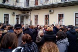 Protest spontan la ANAF Cluj - FOTO