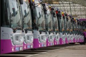 CTP Cluj a dat în folosinţă 30 de autobuze Mercedes. Cât costă şi ce ”minuni” fac - FOTO