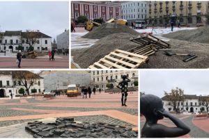 Patinoar privat în Piaţa Libertăţii, al primăriei stă gol. Robu anunţă cine cântă de Revelion