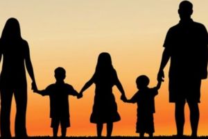 Mamele cu trei copii sau mai multi vor ieşi mai repede la pensie